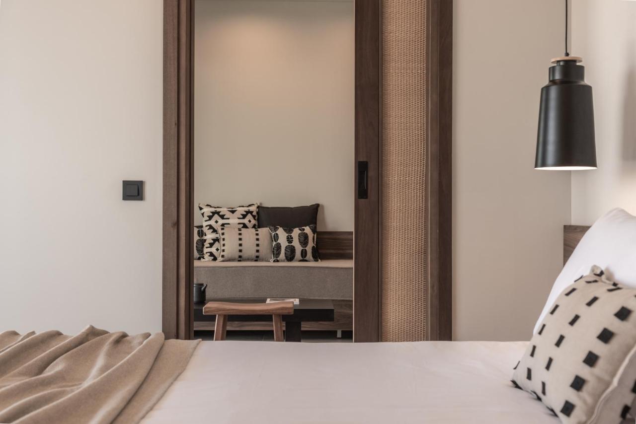 Aku Suites With Private Pools สตาลิดา ภายนอก รูปภาพ