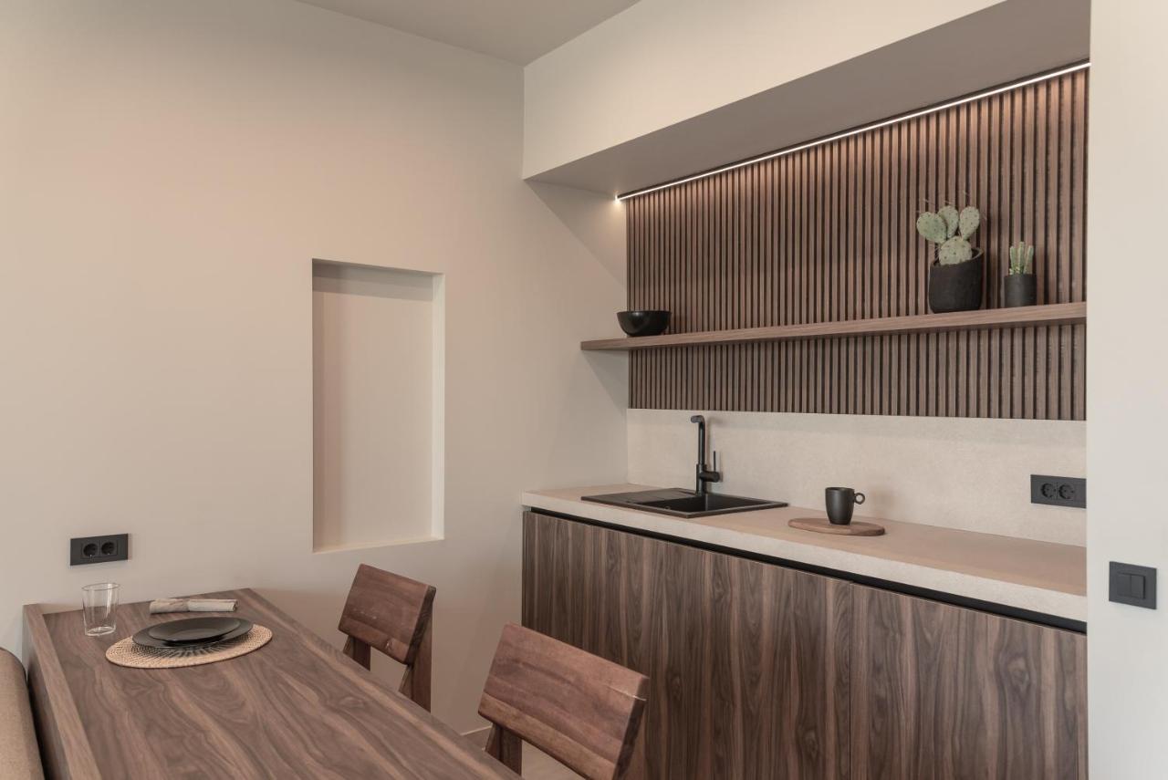 Aku Suites With Private Pools สตาลิดา ภายนอก รูปภาพ