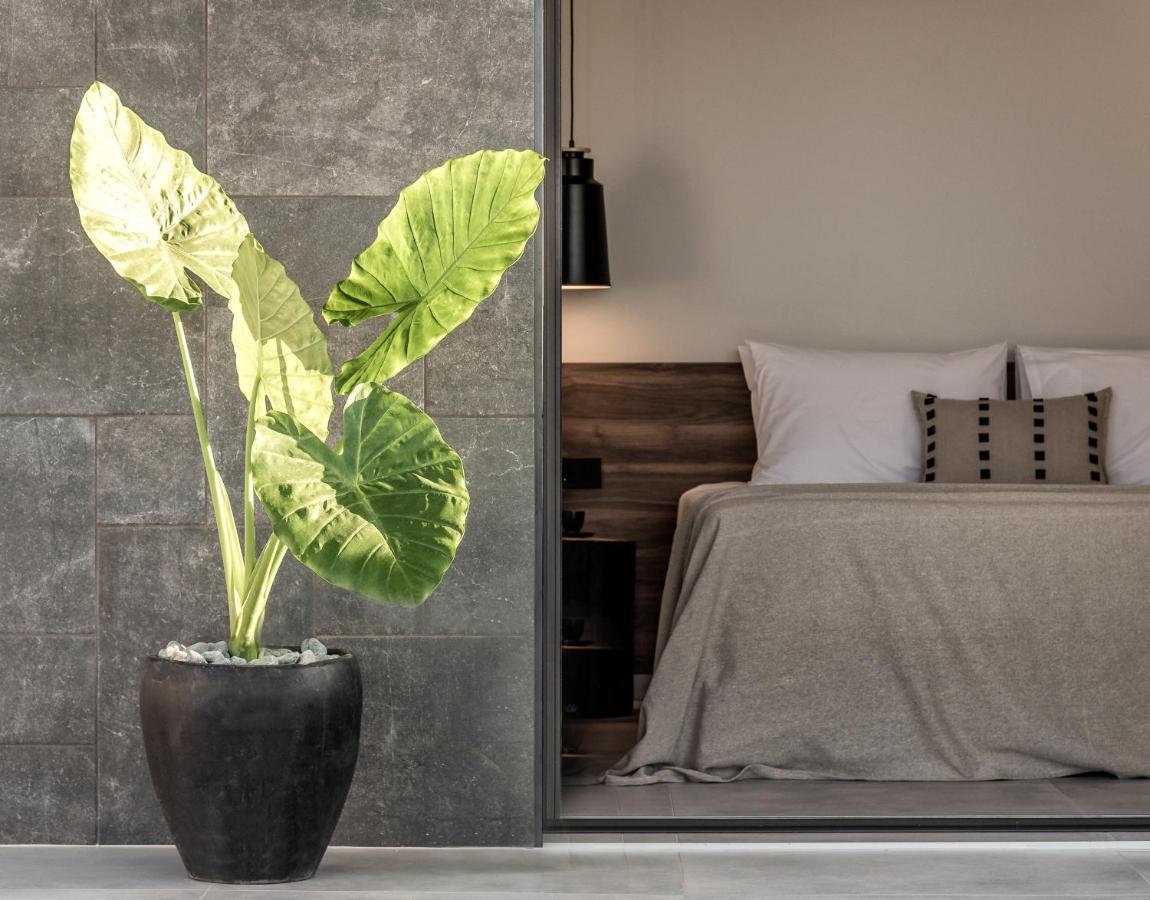 Aku Suites With Private Pools สตาลิดา ภายนอก รูปภาพ